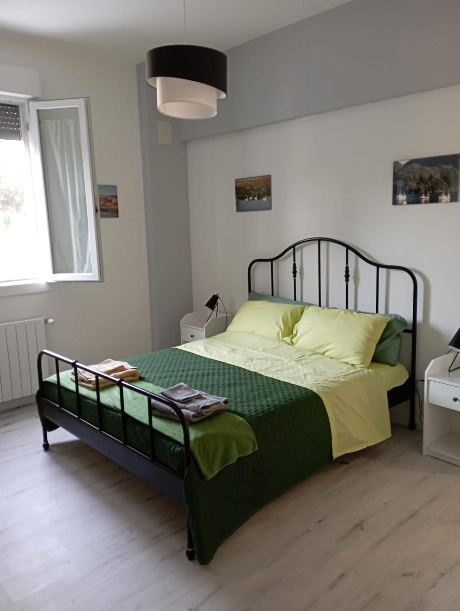 Bed and Breakfast La Dimora Degli Artisti - Bolonia Zewnętrze zdjęcie