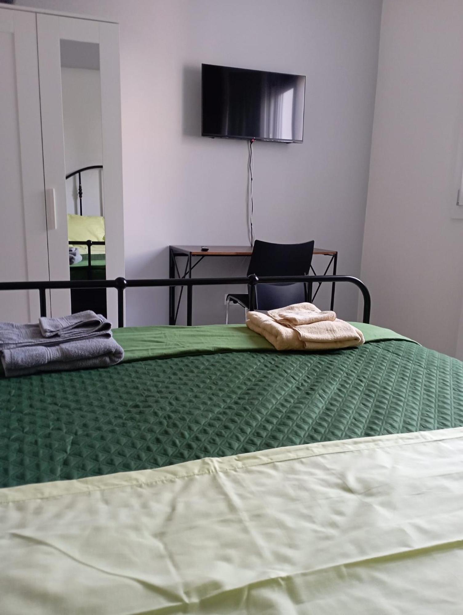 Bed and Breakfast La Dimora Degli Artisti - Bolonia Zewnętrze zdjęcie