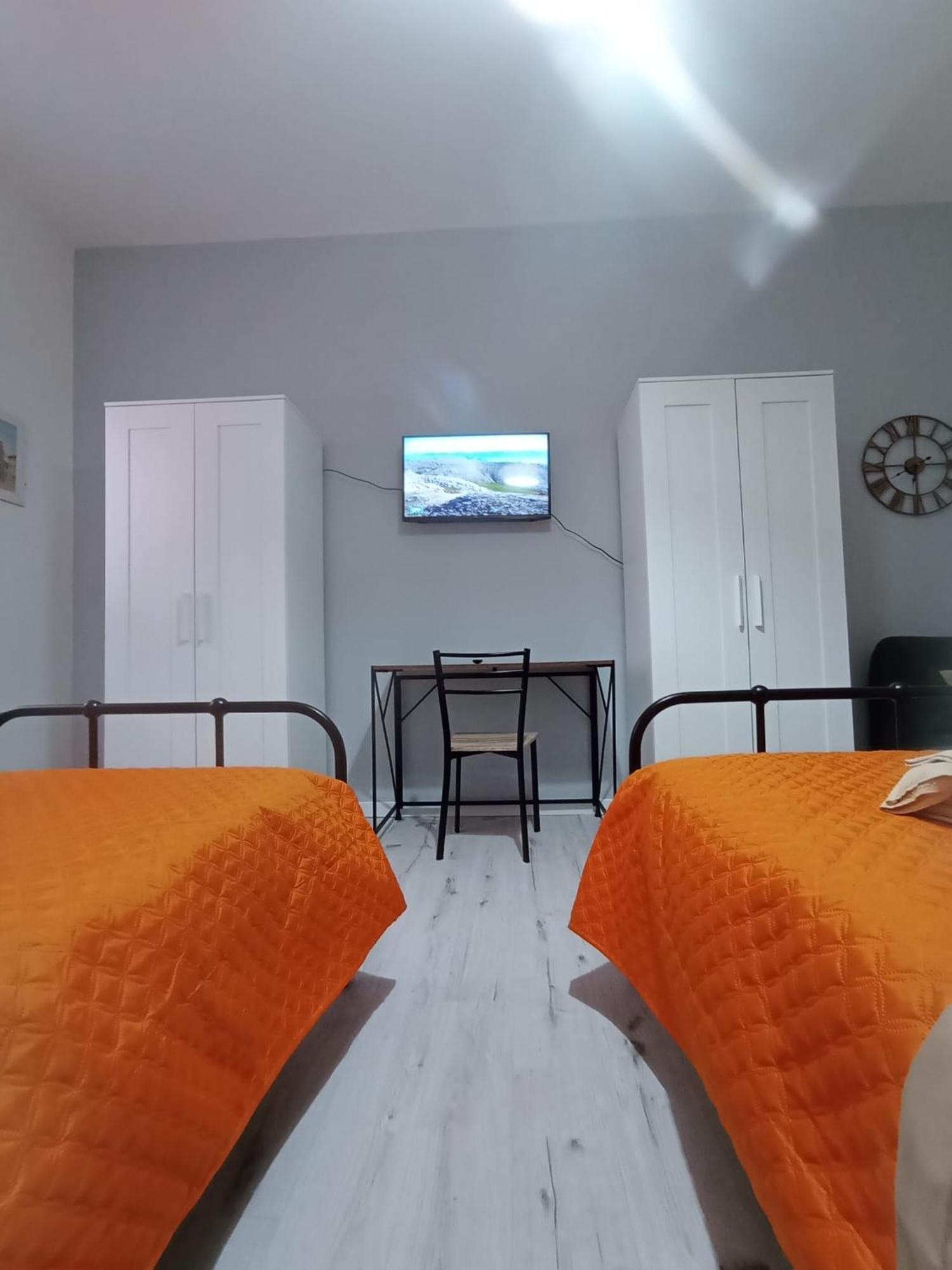 Bed and Breakfast La Dimora Degli Artisti - Bolonia Zewnętrze zdjęcie